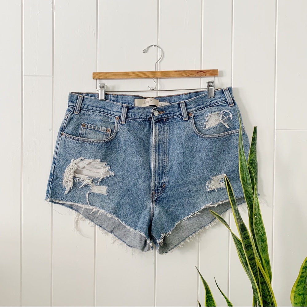 Vintage GAP Easy Fit Distressed Jean Shorts